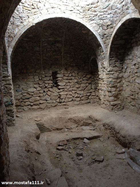 ساختمان های جانبی کاخ ناصرالدین شاهی شهرستانک